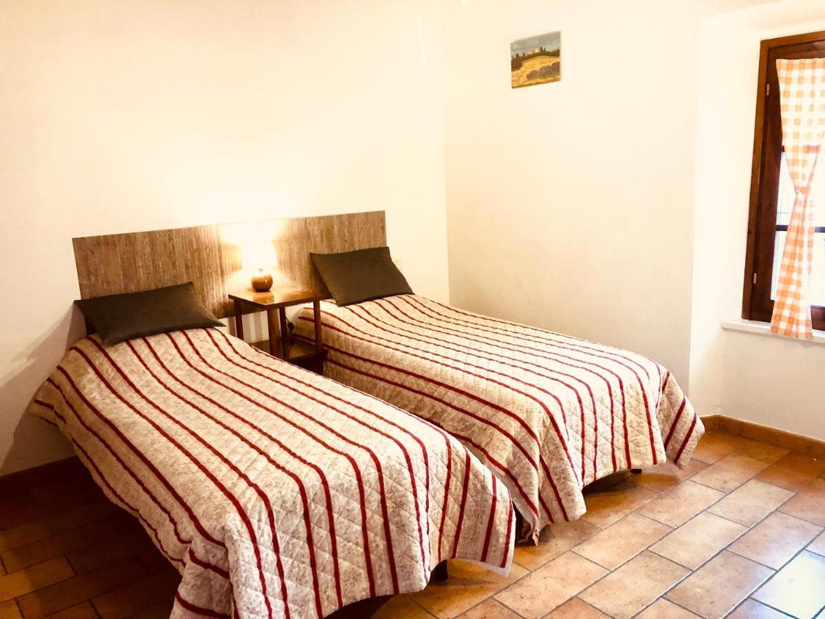Lo Scricciolo Apartment Montecastelli Pisano ภายนอก รูปภาพ